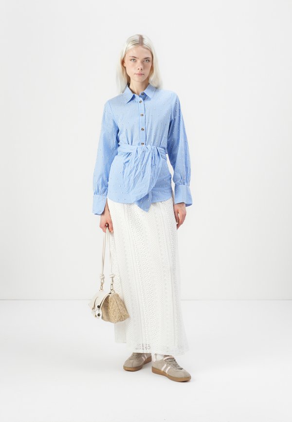 BLUE STRIPE TIE BACK SHIRT - Button-down blouse2