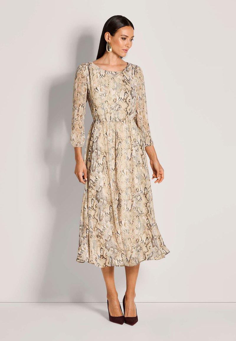 MADELEINE Day dress - caramel taupe/beige - Zalando MADELEINE Day dress - caramel taupe/beige - Zalando