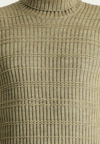 Kigili TURTLENECK - Maglione - medium mink