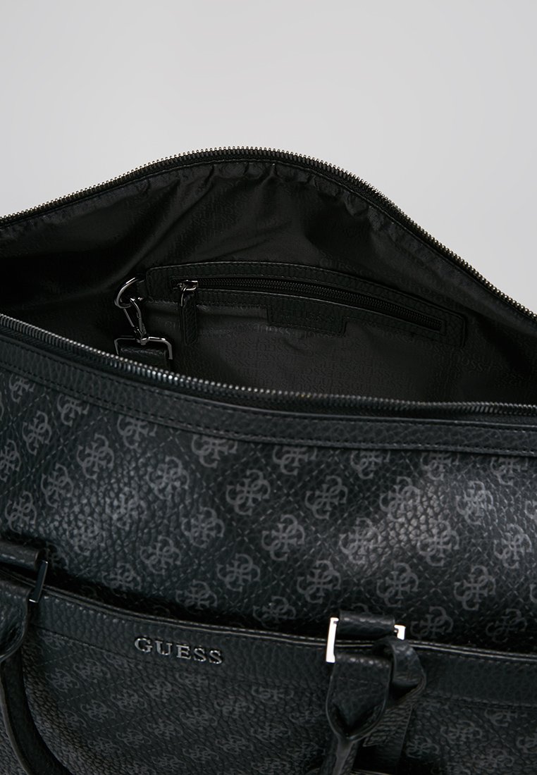 Guess CITY LOGO WEEKENDER Weekendveske black Zalando.no Guess CITY LOGO WEEKENDER Weekendveske orange Zalando.no