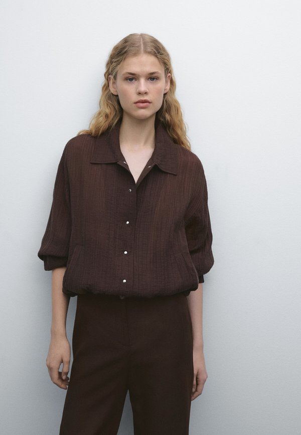 FLARE FIT WITH SEAMS - Trousers2