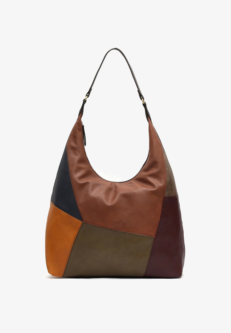 Duża torba patchworkowa ze skóry z jednym paskiem na ramię, z panelami w kolorze brązowym, czarnym, musztardowym, oliwkowym i bordowym.