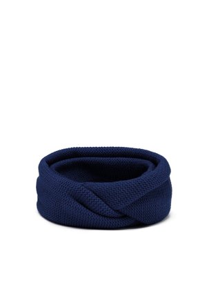 Écharpe infinity tricotée bleu foncé avec un détail torsadé à l'avant, posée à plat sur un fond blanc.