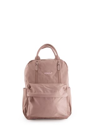 Mauve nylon rugzak met bovenhandvat, twee verticale ritsen aan de voorkant, voorvak met klep en het "VENEZIA" logo geborduurd op de voorkant.