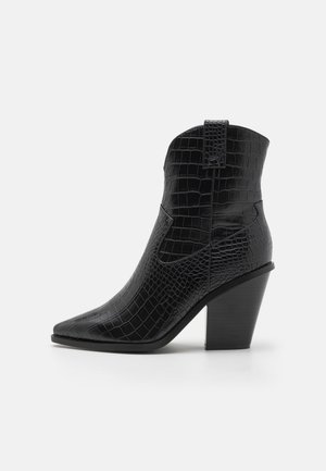 RAID, Bottines à talons hauts - black