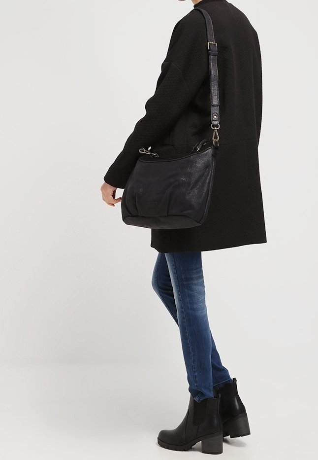 Liebeskind Berlin Sac à main black/noir (Seconde main) ZALANDO