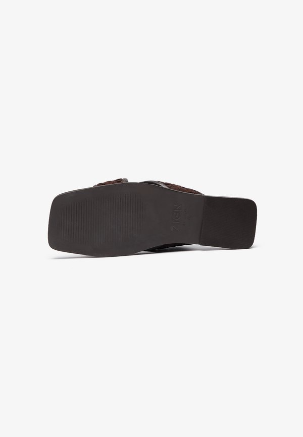 LEATHER UNISEX - Mules2