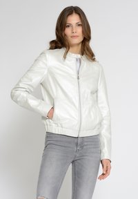 Maze IM METALLIC LOOK - Lederjacke - white metallic