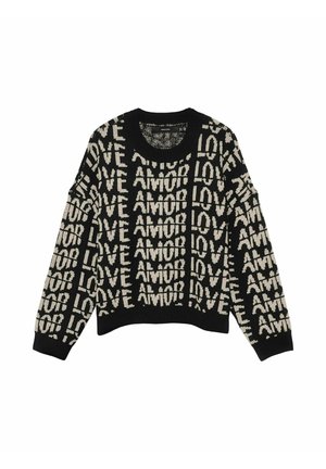 Suéter negro con palabras de punto beige "LOVE" y "AMOR" repetidas en rayas verticales a lo largo del frente y las mangas, cuello redondo y puños acanalados.