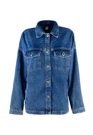 Giacca di jeans di blu medio, con chiusura a bottoni, due tasche sul petto e una vestibilità rilassata. Rifinita con cuciture a contrasto.