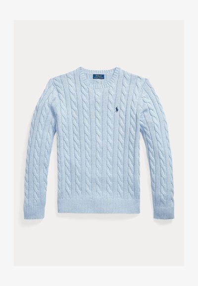 Ανοιχτό μπλε πουλόβερ με πλέξη καλώδιο, μακριά μανίκια, στρογγυλή λαιμόκοψη και μικρό σκούρο μπλε κέντημα λογότυπου Polo Ralph Lauren στο στήθος.