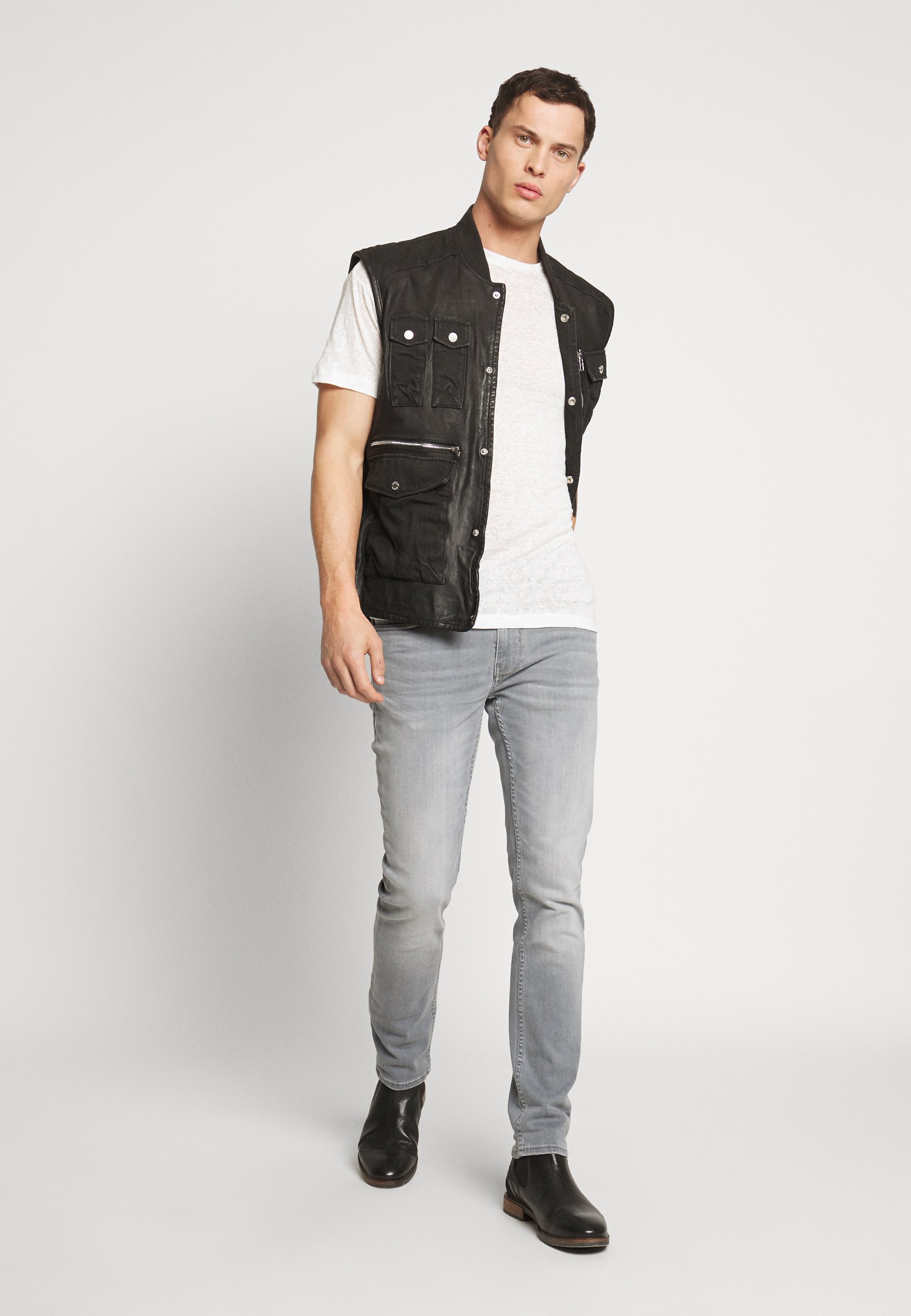 Be Edgy BEJAKE T shirts med print offwhite Zalando.no Be Edgy BEJAKE - T-shirts med print - black