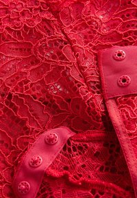 Lipsy PLUNGE HALTERNECK STANDARD - Bodi - red