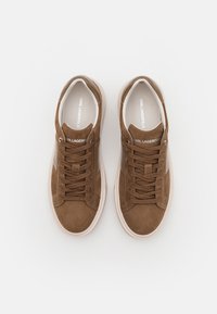 KARL LAGERFELD MAXI LOW - Sapatilhas - mid brown