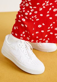 AIR FORCE 1 '07 SE - Sneakers basse - white/black