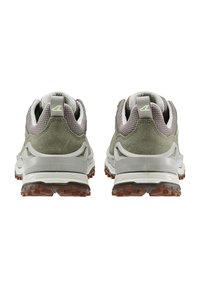 Grüne und graue Sportschuhe aus Mesh- und Wildledermaterialien, mit gepolstertem Kragen und rutschfester Gummisohle mit strukturiertem Profil.