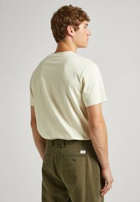 Pepe Jeans JACKO - Paprasti marškinėliai - ivory white