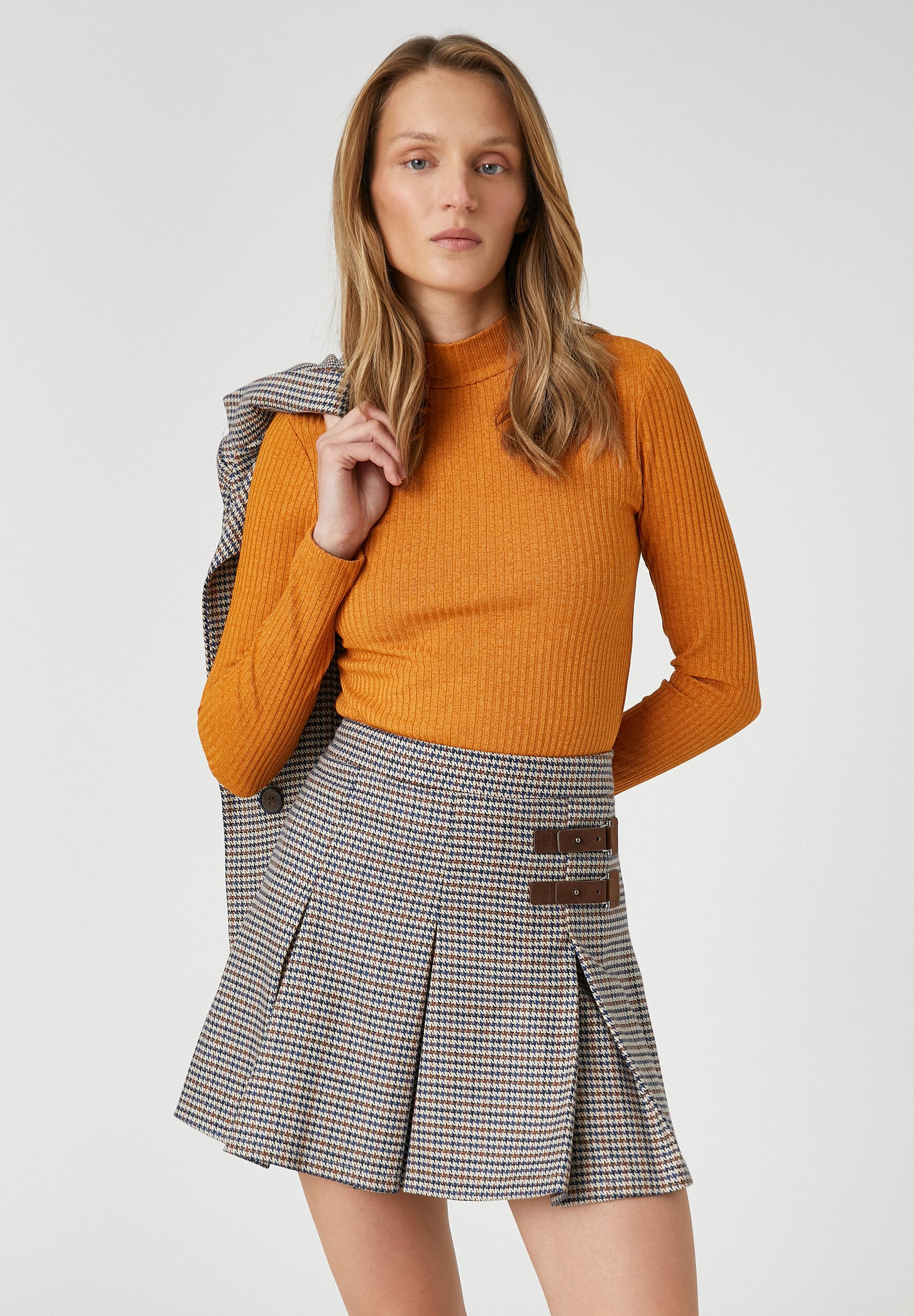 yellow turtle neck top