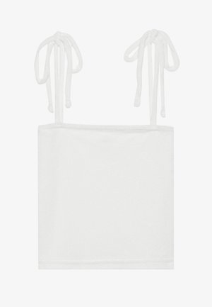 Bela skrajšana majica z nastavljivimi trakovčki, izdelana iz mehkega materiala, s pravokotno obliko in gladko teksturo. Brez vzorcev ali dodatkov.