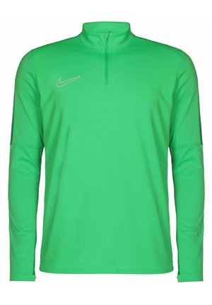 Groen sportshirt met lange mouwen, gemaakt van lichtgewicht stof, met een kwart rits en een klein zilveren Nike-logo op de borst.