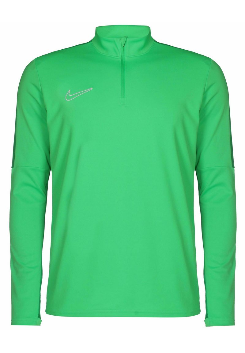Grünes Sporthemd mit langen Ärmeln aus leichtem Material, mit einem Viertel-Reißverschluss und einem kleinen silbernen Nike-Logo auf der Brust.