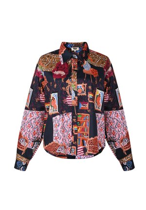 Langs mouwen overhemd met knoopsluiting, voorzien van een kleurrijke artistieke print van meubels, ingelijste schilderijen en bloemmotieven in roze, bruin, marineblauw en oranje.