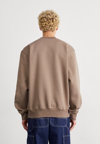 Carhartt WIP Sudadera - branch/rattan