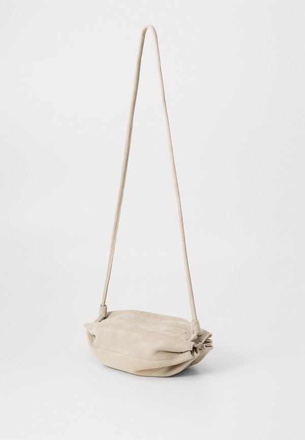 PIKKU KARLA - Cross body bag - beige3