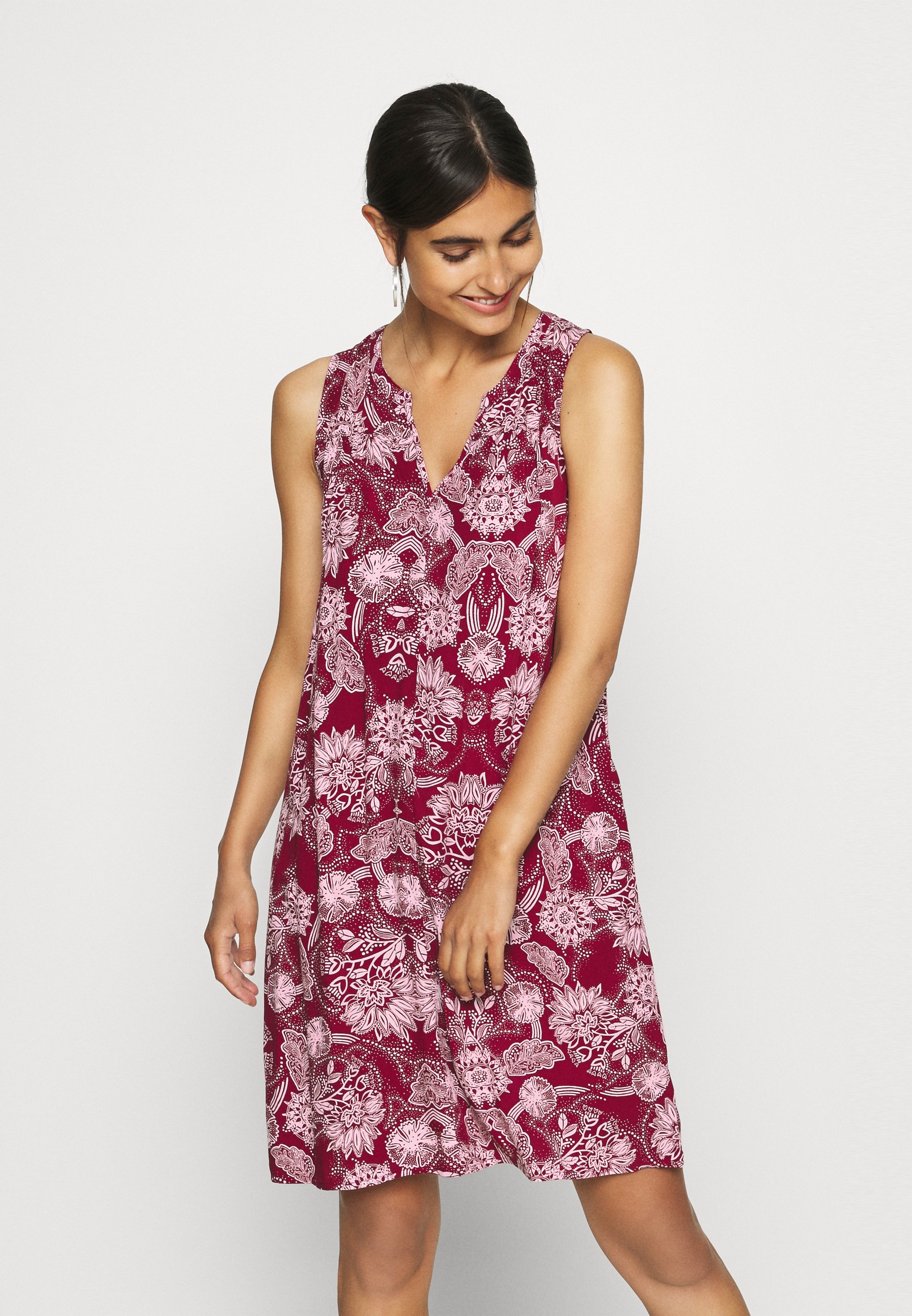 gap burgundy dress