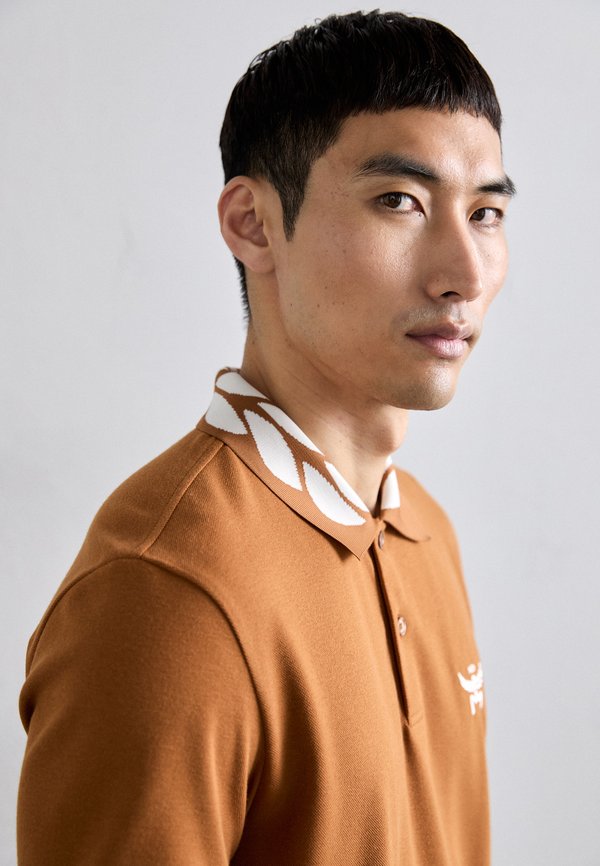 Polo shirt - cognac2