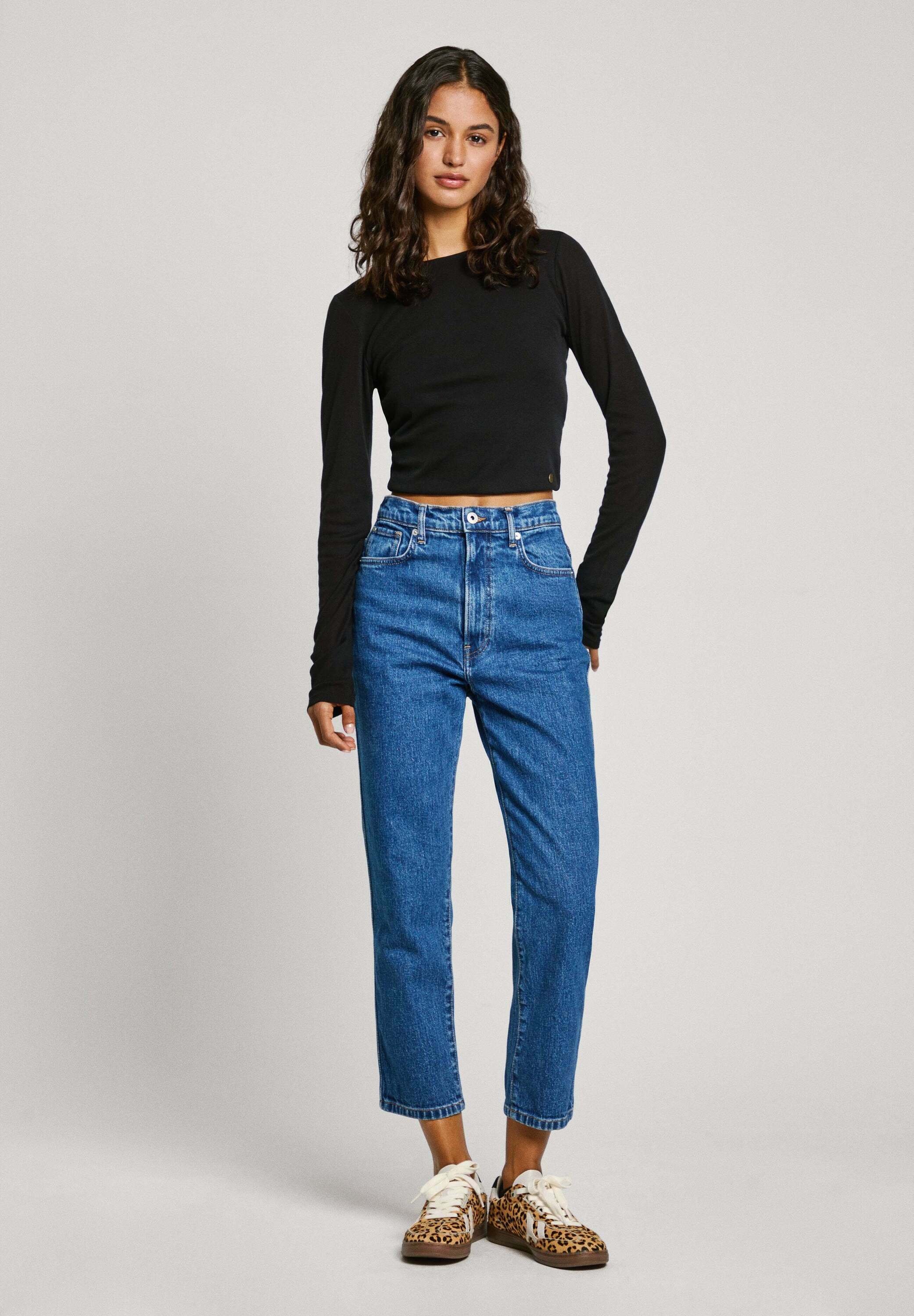 Pepe Jeans Damen Betty Jeans – Slim Fit, High Waist, Used-Look Schwarz, Mind. 20% Recycelt