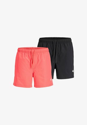 Twee paar heren zwemshorts, één koraalrood en één zwart, beide met elastische taillebanden en trekkoorden.
