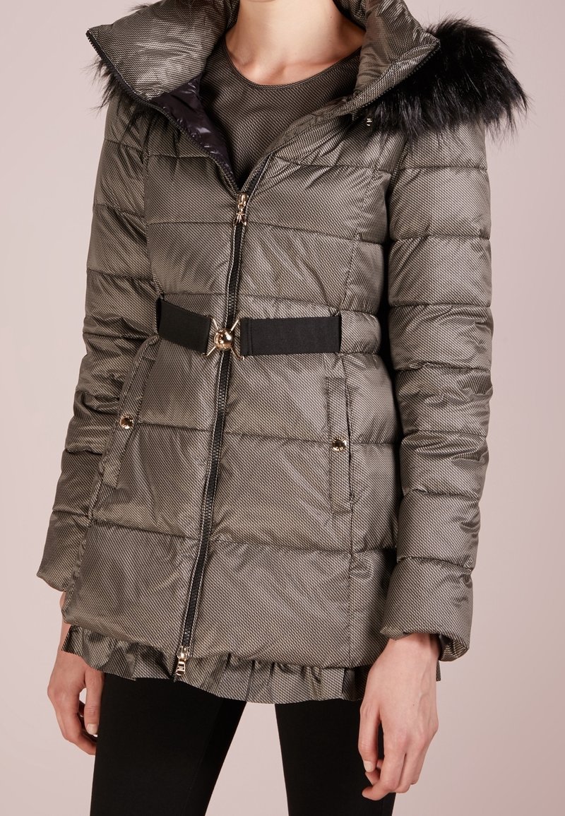 Patrizia Pepe Giacca invernale - black
