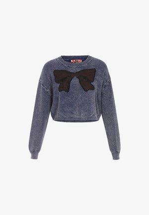 Gekürzter navyfarbener Pullover mit strukturiertem Muster und langen Ärmeln. Mit einem großen schwarzen gestrickten Schleifendetail auf der Vorderseite.