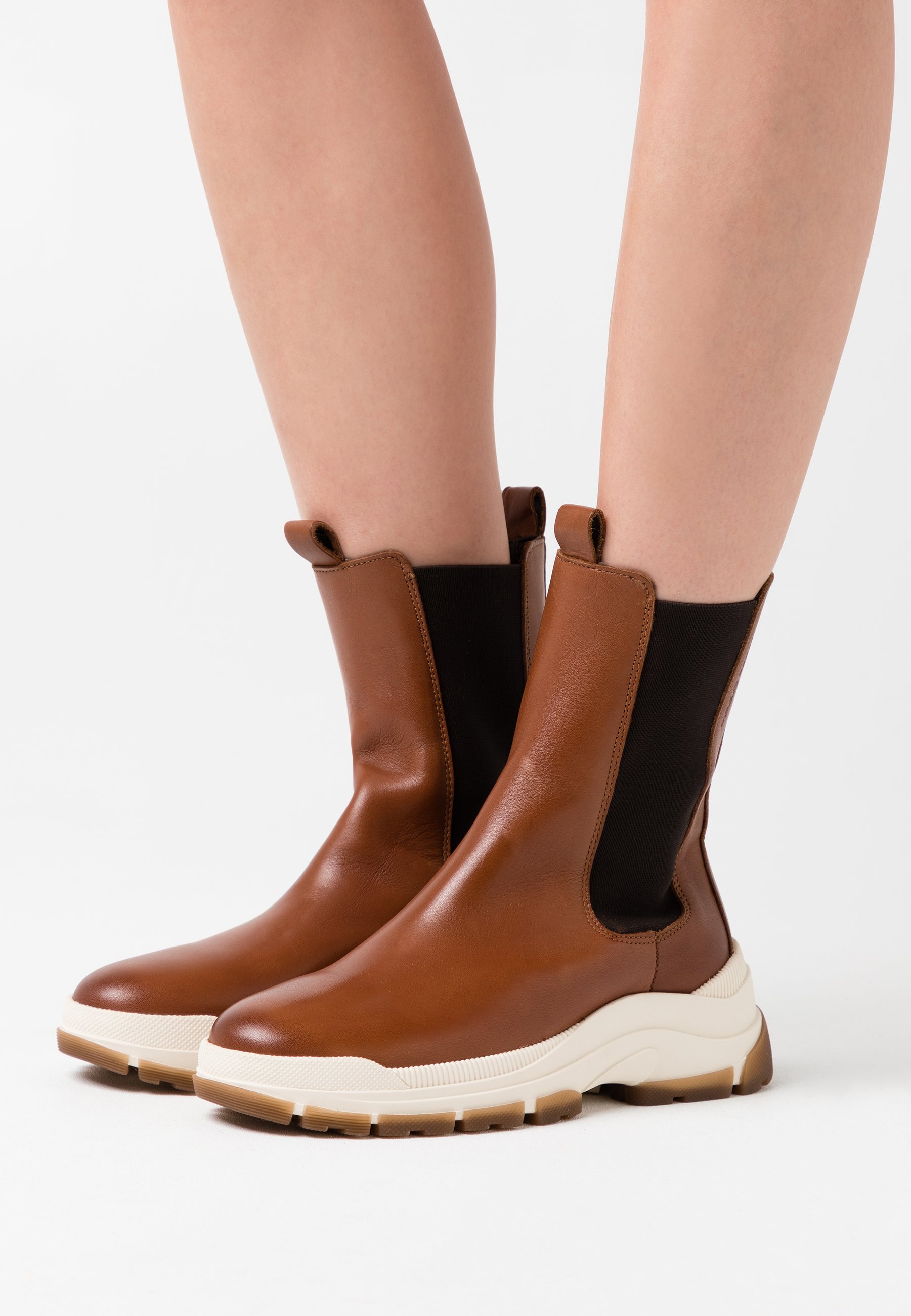 marco polo ankle boot