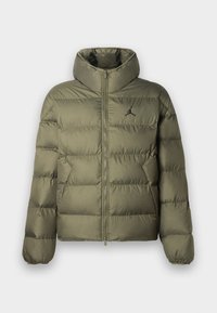 Selected, medium olive/black