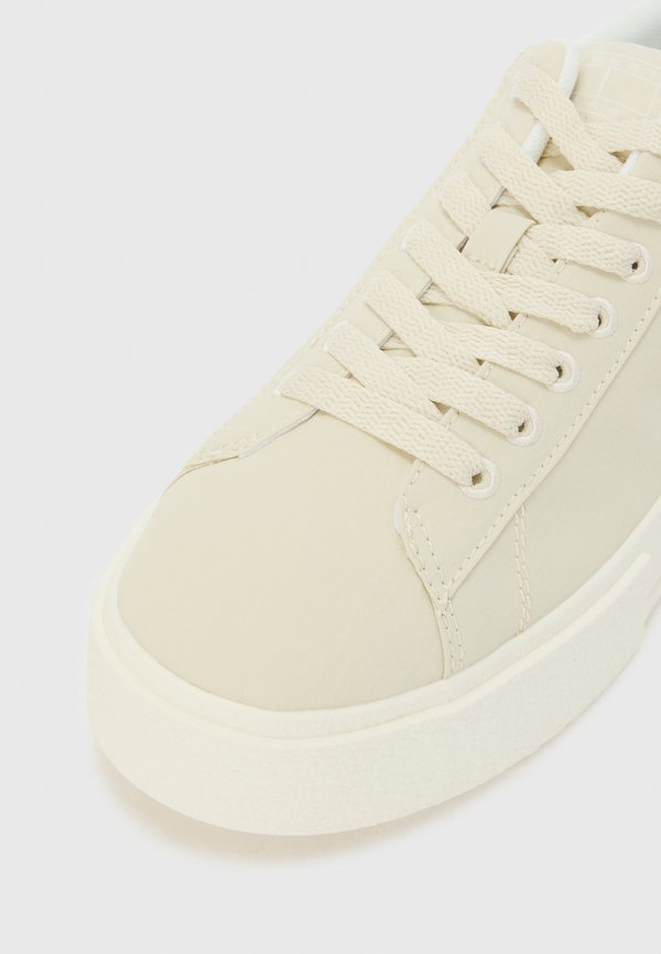 TJW FLATFORM - Trainers - newsprint3