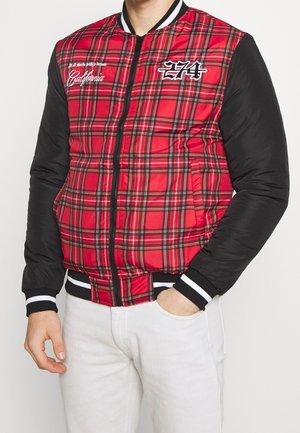 Kurtka Bomber