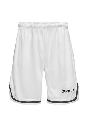 Weiße Sportshorts mit schwarzem Saum und dem eingestickten Wort „Dropsize“ nahe unten am rechten Bein.
