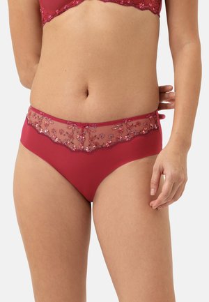 Briefs - gala red