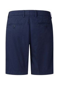 Shorts pour hommes bleu marine avec passants pour ceinture, deux poches passepoilées boutonnées à l'arrière et une coupe droite.