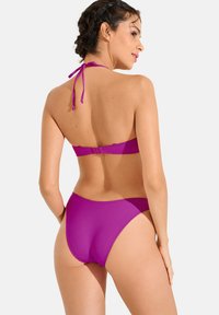 Lisca PRÉFORMÉ - Bikinitop - fuchsia