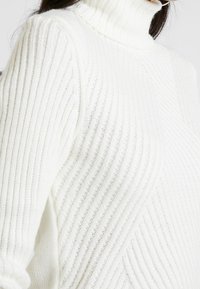 Anna Field Stickad tröja - off-white