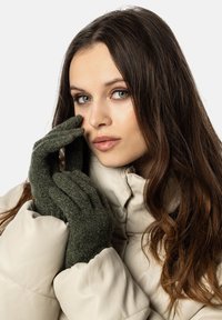 Vivisence SET - Sál - green melange