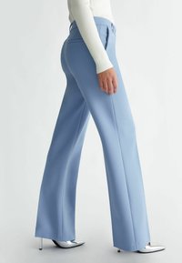 LIU JO FLARED CREPE  - Chino - blue