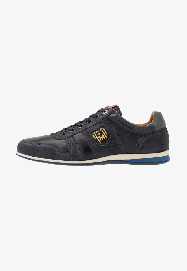 ASIAGO UOMO - Matalavartiset tennarit - dress blues