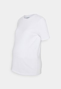 Camiseta de maternidad de algodón blanco con mangas cortas, escote redondo y un corte holgado, diseñada para adaptarse a una barriga en crecimiento.