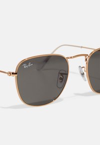 Ray-Ban FRANK UNISEX - Occhiali da sole - rose gold-coloured