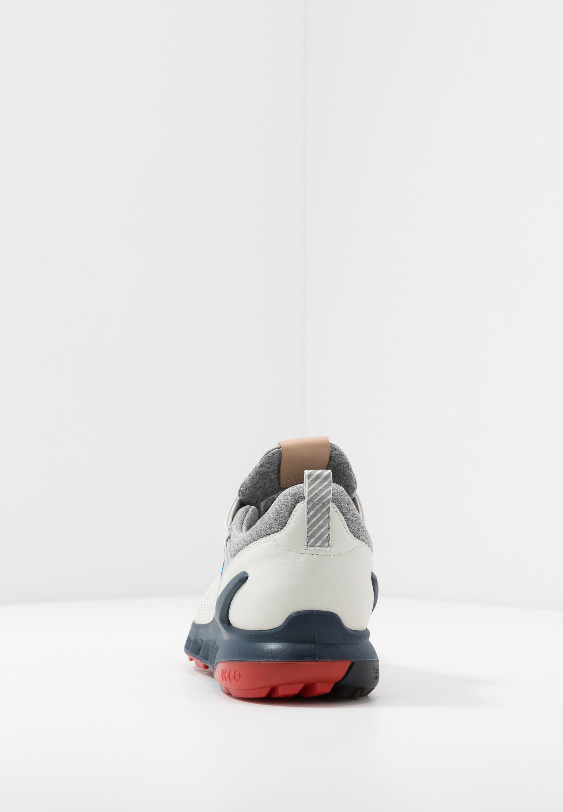 ECCO M. BIOM COOL PRO - Scarpe da golf - white/scarlet/bianco - Zalando.it