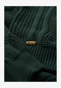 Wybrany, green white